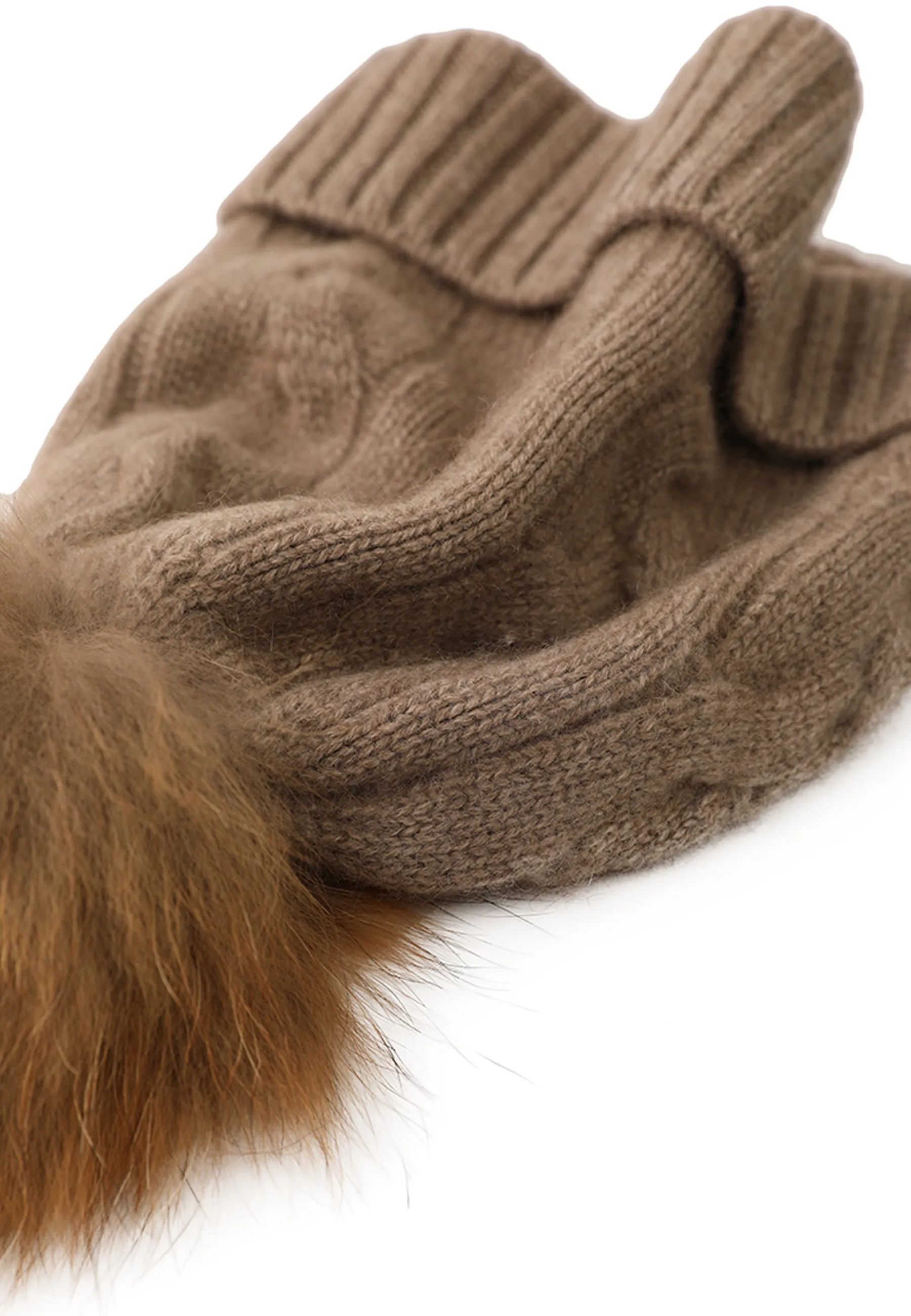 Soft Cable-Knit Mongolian Cashmere Beanie